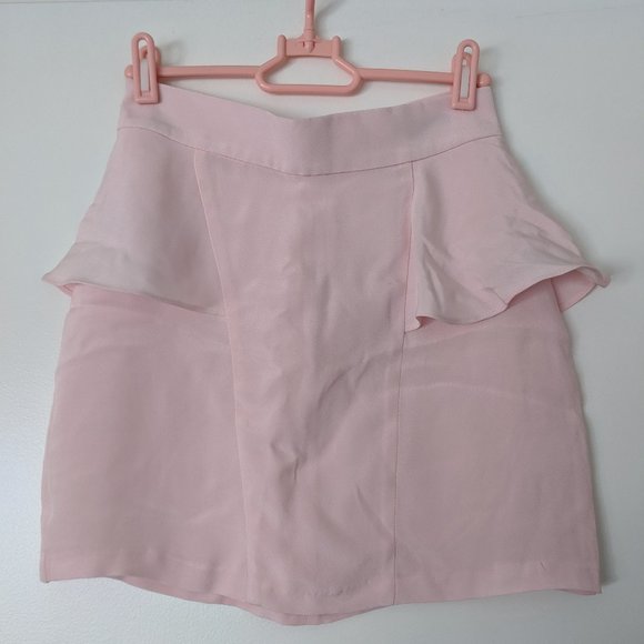 Naven Dresses & Skirts - NEW Naven pink silk peplum mini skirt size 2